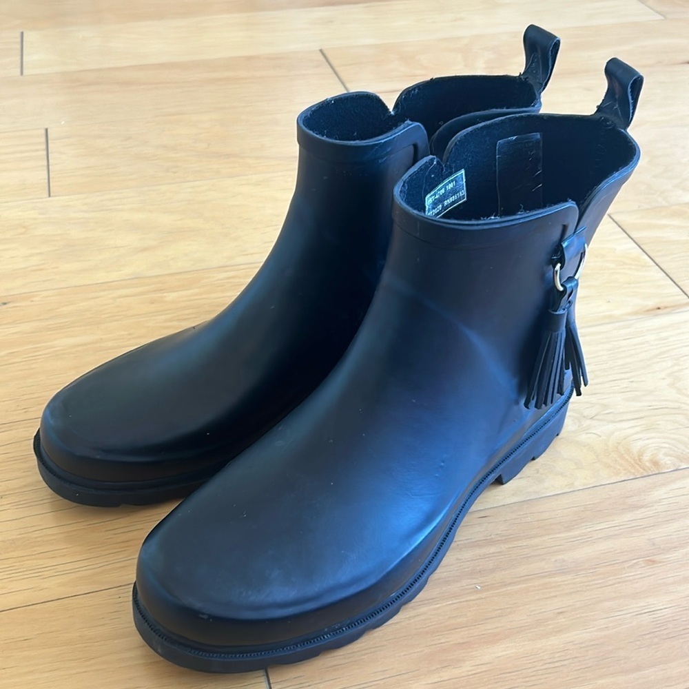 Capelli New York tassel rain boots